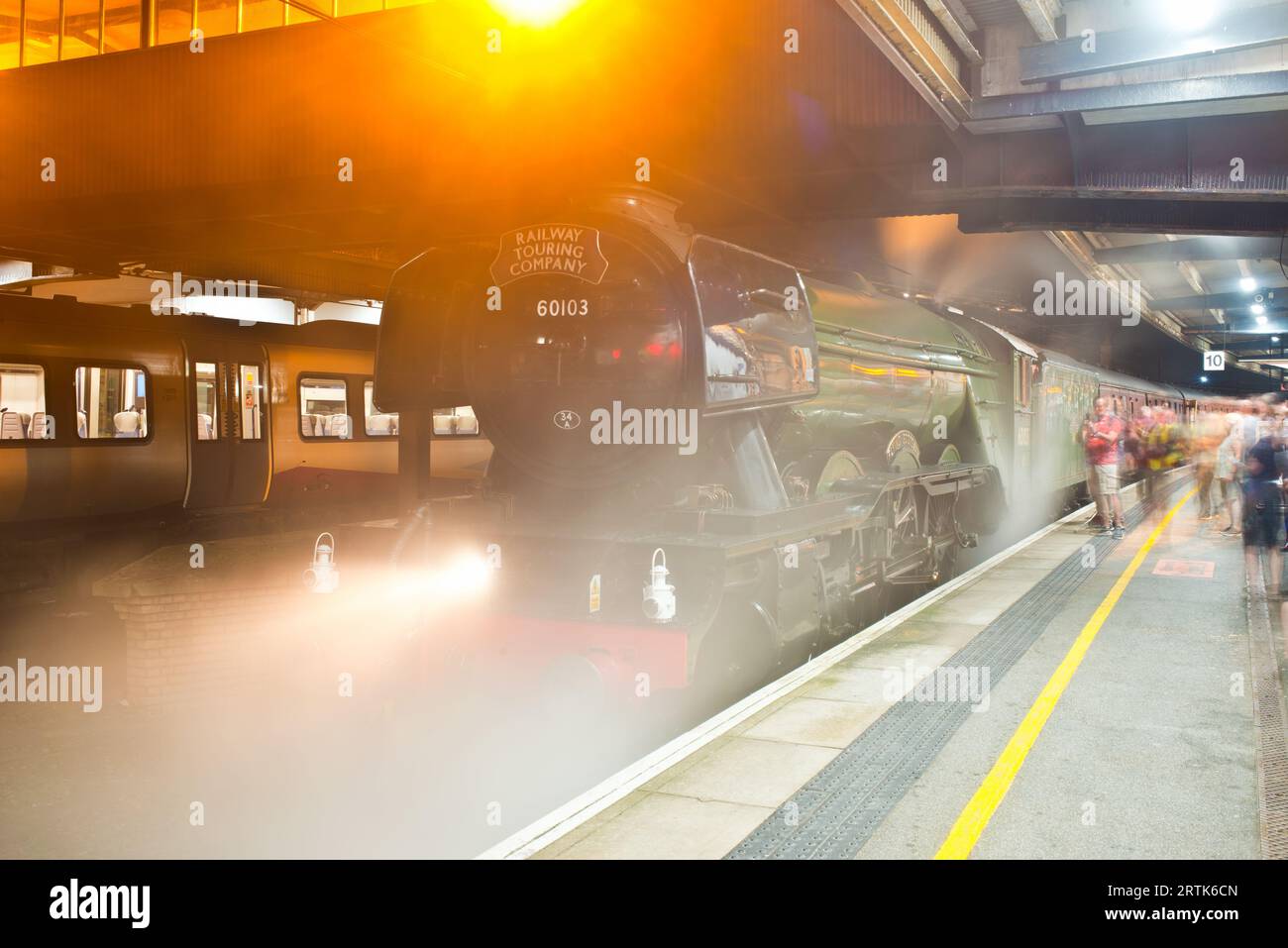 A3 Pacific No 60103 Flying Scotsman presso la stazione ferroviaria di York, Yorkshire, Inghilterra Foto Stock