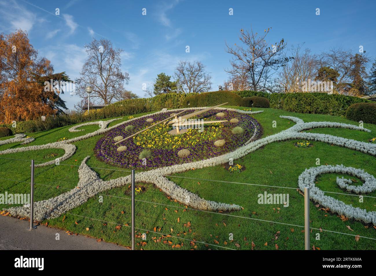 Orologio dei fiori al parco Jardin Anglais (Giardino inglese) - Ginevra, Svizzera Foto Stock