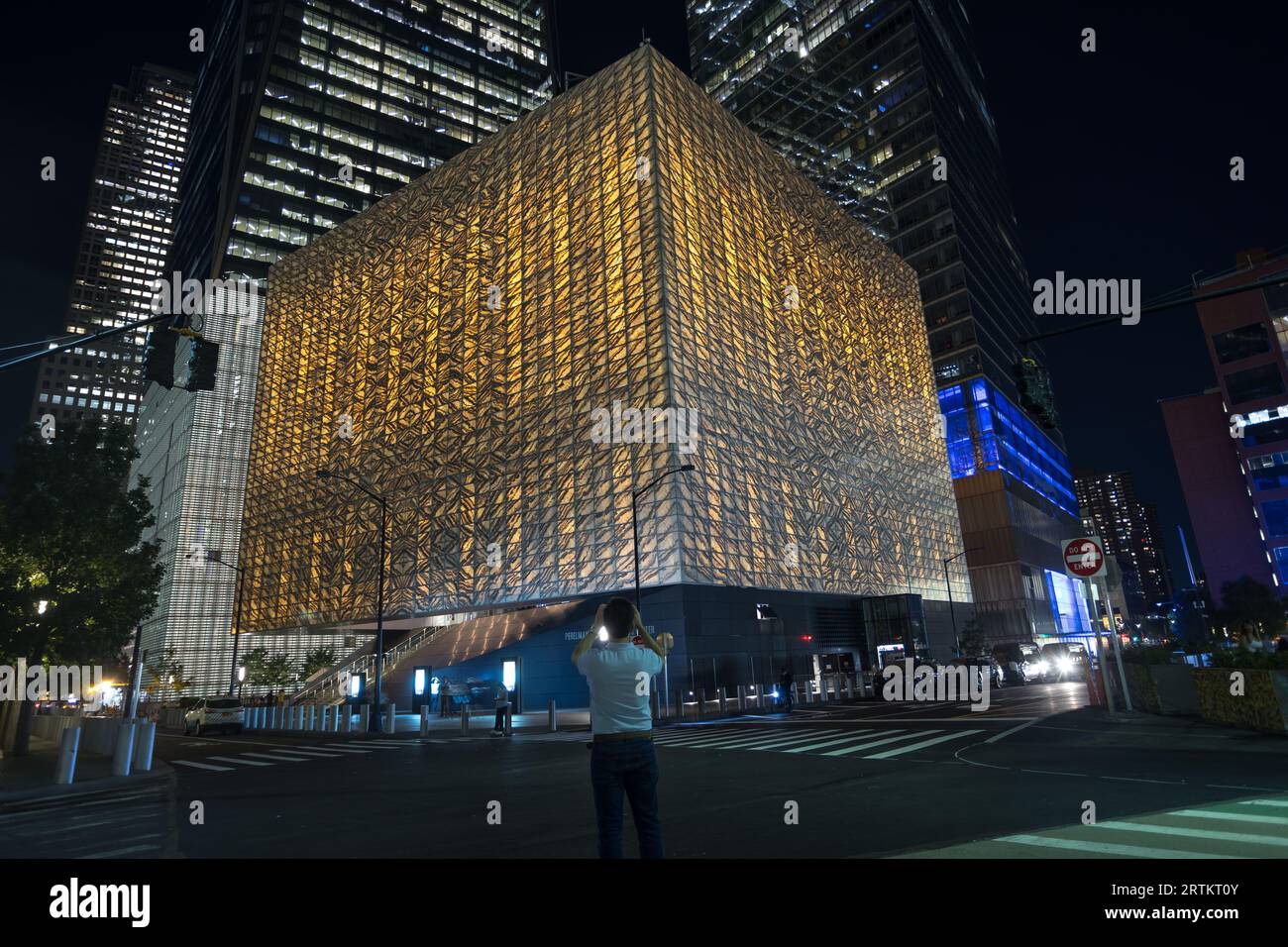 New York City, Stati Uniti. 13 settembre 2023. Perelman Performing Arts Center a Lower Manhattan, New York, il 13 settembre 2023. Il centro delle arti dello spettacolo, costruito al Ground zero a Lower Manhattan, dovrebbe aprire il 19 settembre 2023, con il primo di cinque concerti incentrati sul tema del rifugio. Credito: Brazil Photo Press/Alamy Live News Foto Stock
