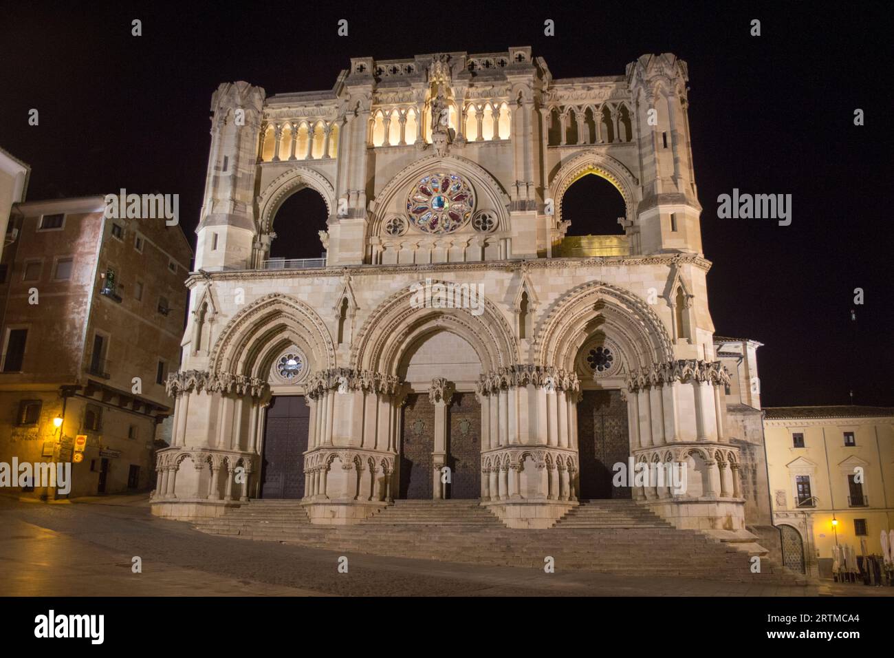 Cattedrale di Cuenca di notte Foto Stock