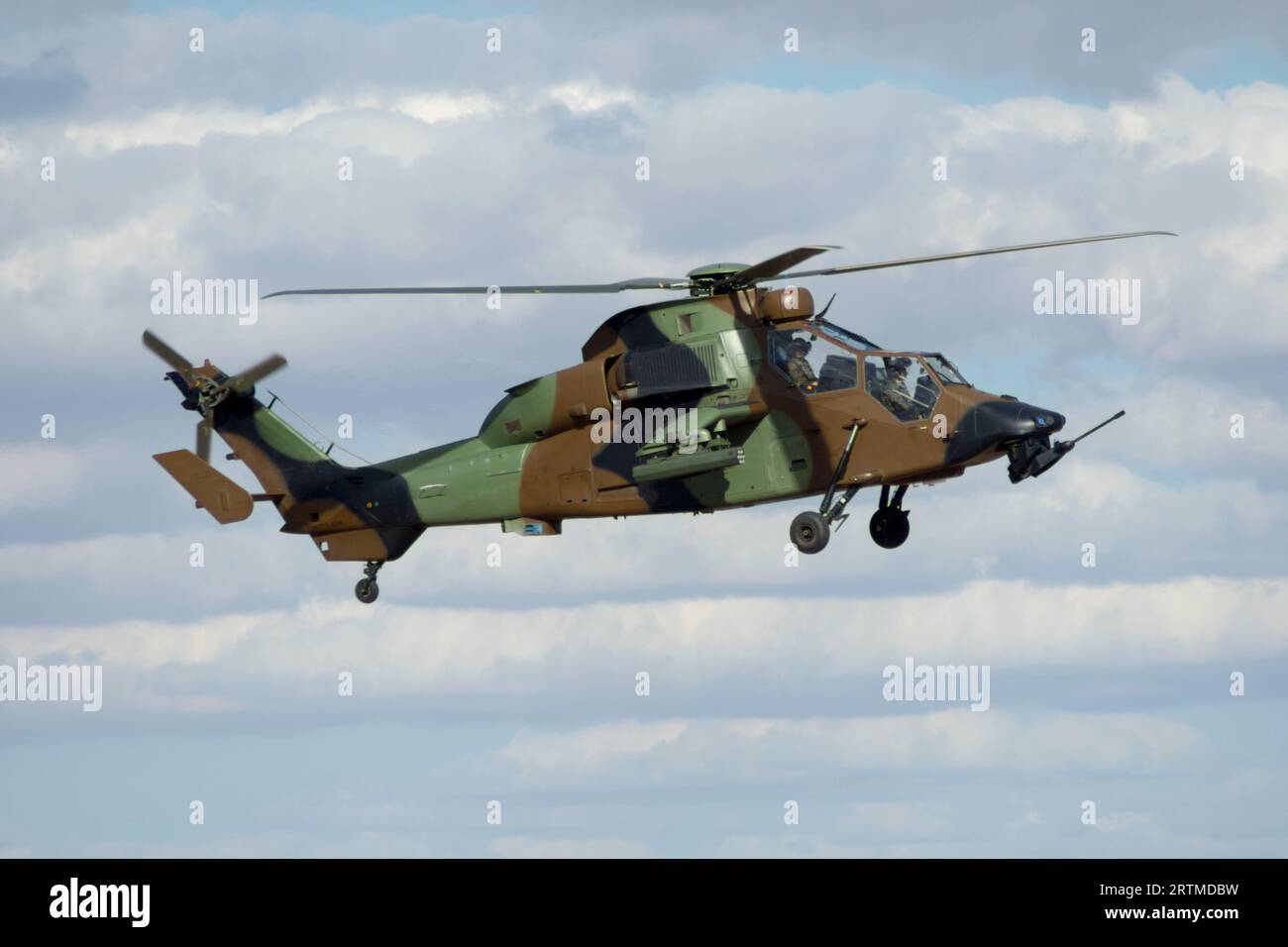 Helicóptero de combate antitanque Foto Stock