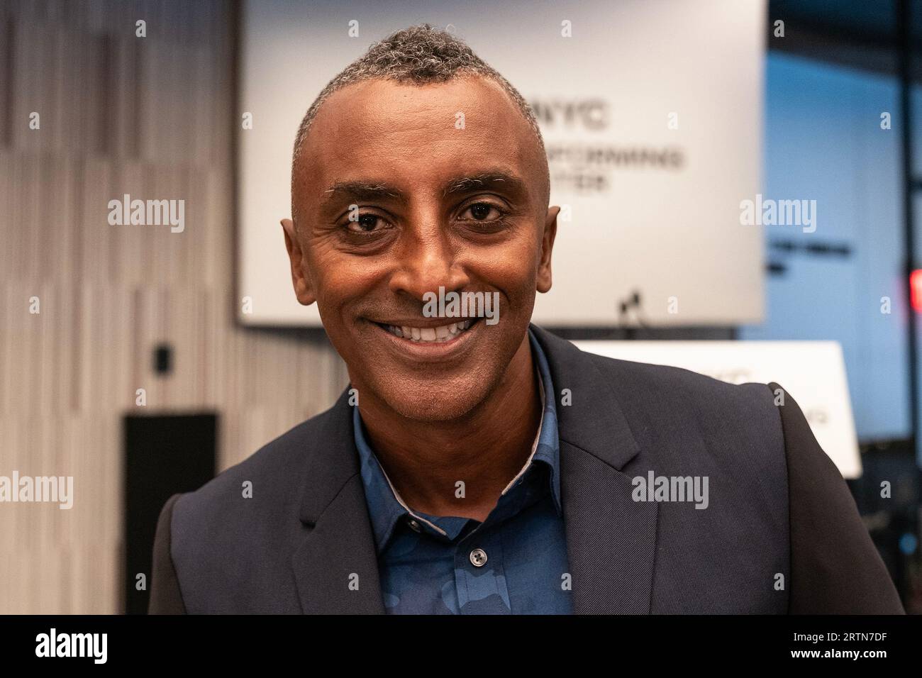 New York, Stati Uniti. 13 settembre 2023. Marcus Samuelsson partecipa all'apertura dell'evento stampa del Perelman Performing Arts Center e al taglio del nastro a New York. Il Perelman Performing Arts Center è stato costruito sul sito del World Trade Center ed è l'ultimo pezzo di riqualificazione di questo sito dopo l'attacco terroristico del 9/11 a New York, dove sono morte più di 3.000 persone. (Foto di Lev Radin/Pacific Press) Credit: Pacific Press Media Production Corp./Alamy Live News Foto Stock