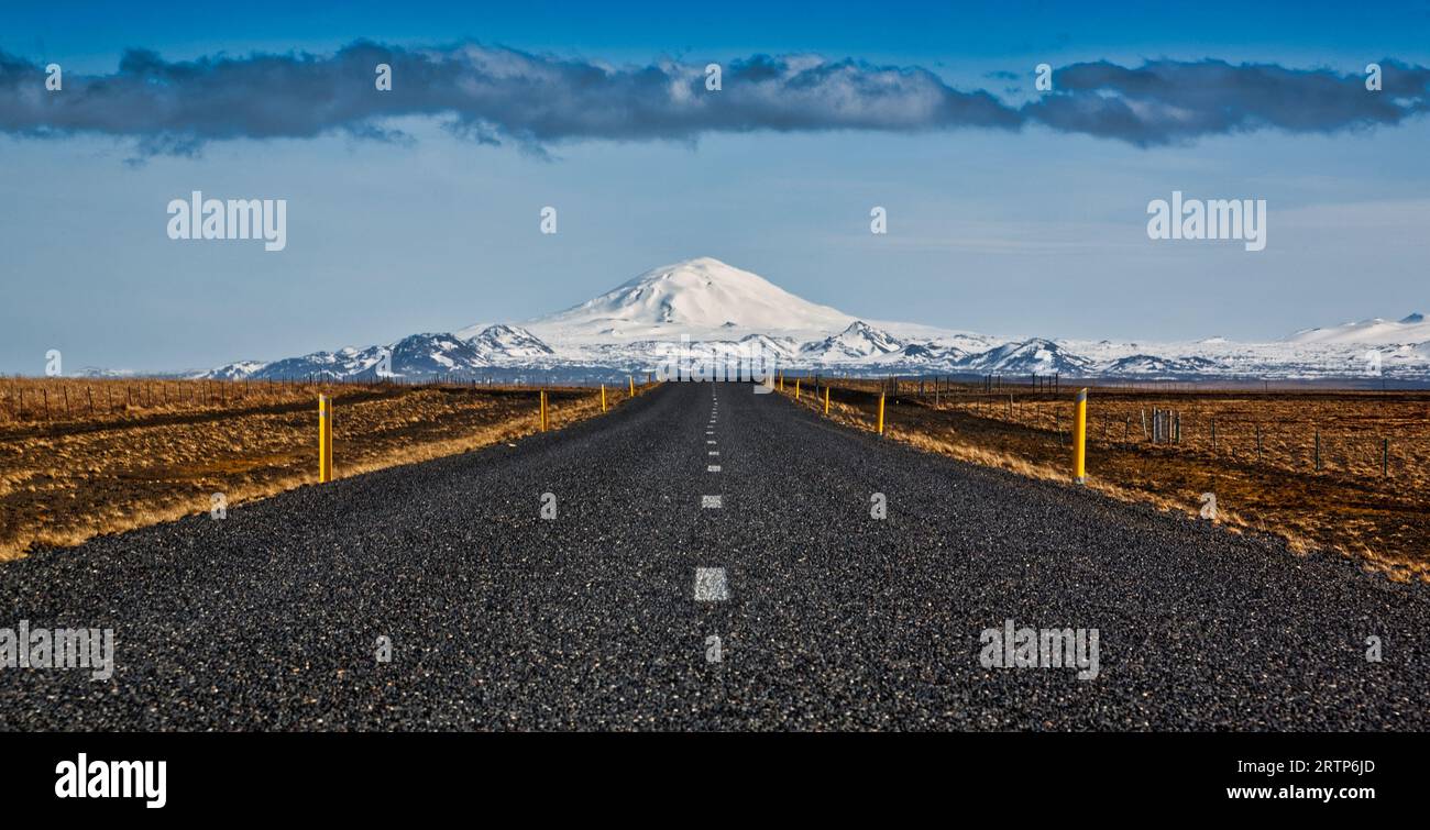 Strada isolata per il Monte Hekla, Islanda Foto Stock