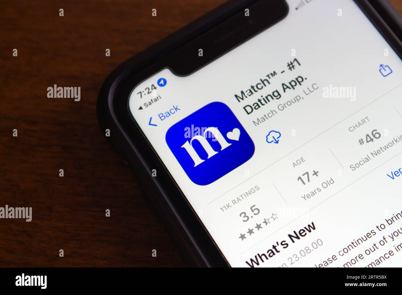 Vancouver, CANADA - 4 settembre 2023: App Match (Match.com) visibile nell'App Store sullo schermo dell'iPhone. Match è un servizio di incontri online di proprietà di Match Group. Foto Stock