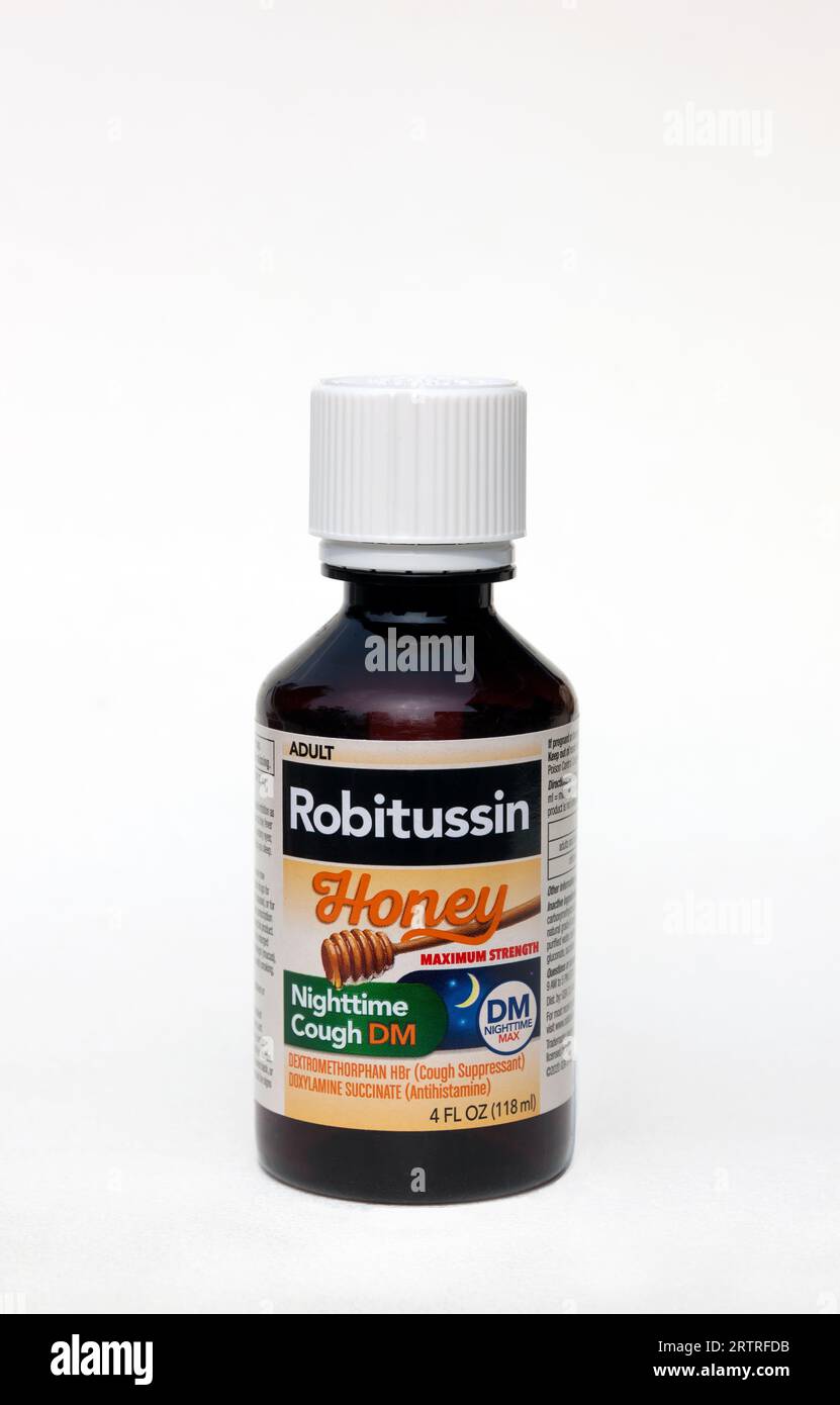 Robitussin la tosse notturna DM Medicine, aroma di miele, contenente soppressore della tosse e antistaminico. Foto Stock