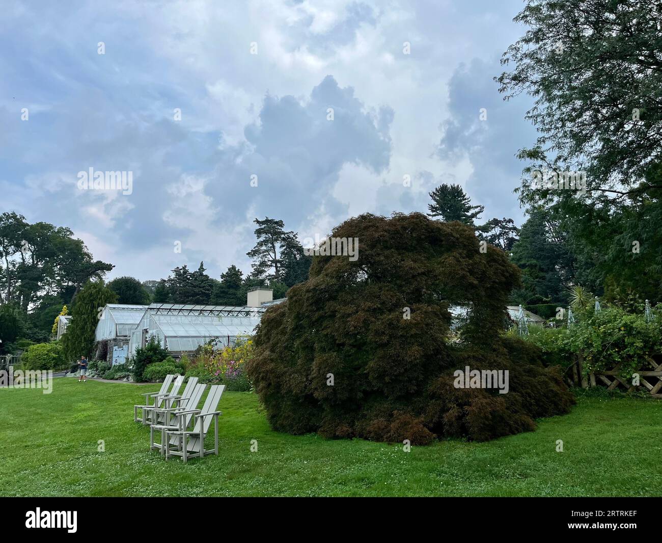 Giardini presso il Wave Hill Public Garden and Cultural Center, Riverdale, New York, USA. Foto Stock