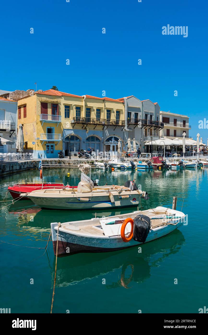 Il porto veneziano nella città vecchia di Rethymno, Creta, Grecia Foto Stock