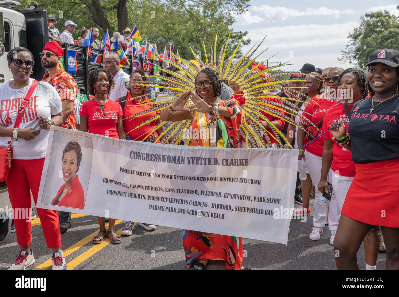 BROOKLYN, N.Y. – 4 settembre 2023: La deputata Yvette D. Clarke (D-NY) partecipa alla West Indian Day Parade 2023. Foto Stock