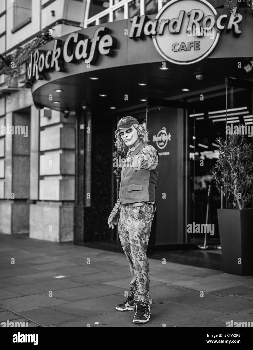 Il Joker fuori dall'HardRock Cafe a Londra. Foto Stock