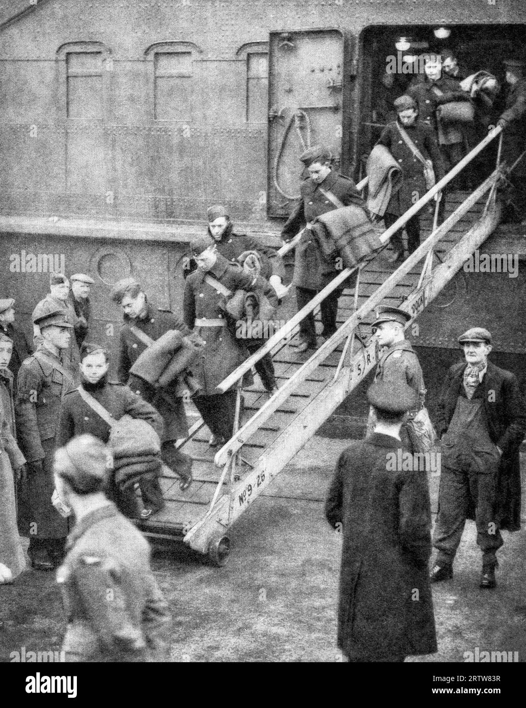 Il primo contingente aereo australiano sbarco in Inghilterra il 26 dicembre 1939, parte dell'Empire Air Scheme, un massiccio programma di addestramento congiunto degli equipaggi militari creato da Regno Unito, Canada, Australia e nuova Zelanda, durante la seconda guerra mondiale. Foto Stock