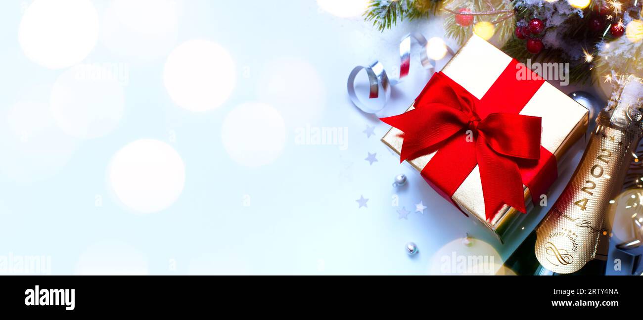 Art Christmas o invito alla festa di Capodanno 2024, biglietti di auguri o banner Foto Stock