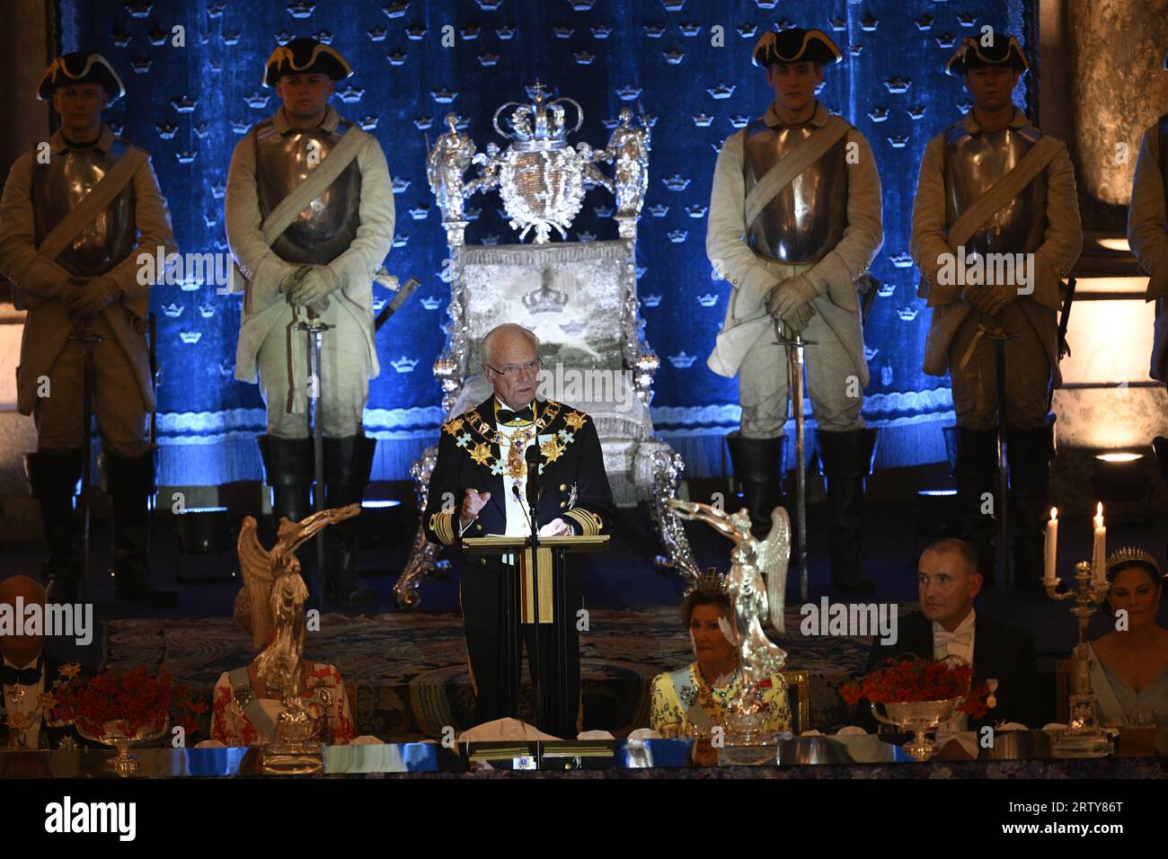 Stoccolma, Sverige. 15 settembre 2023. STOCCOLMA 20230915 Kung Carl Gustaf håller tal under jubileumsbanketten i Rikssalen på Stockholms slott med anledning av kung Carl XVI Gustafs 50-årsjubileum på tronen. Foto: Anders Wiklund/TT/kod 10040 crediti: TT News Agency/Alamy Live News Foto Stock