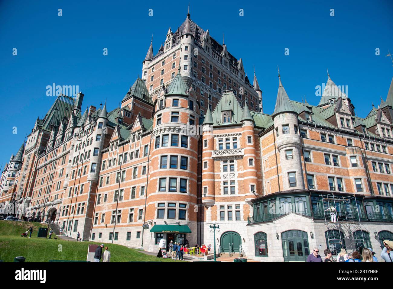 Canadá QUEBEC 15-09-2023 Château Frontenac es un hotel Histórico de estilo château situado en la ciudad de Quebec, (provincia Foto Stock