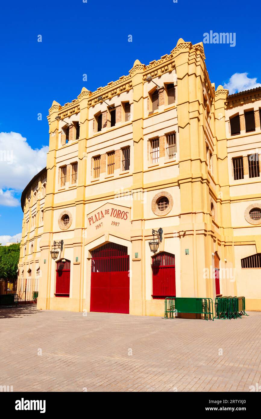 L'esterno dell'edificio Bullring o plaza de toros a Murcia. Murcia è una città della Spagna sudorientale. Foto Stock