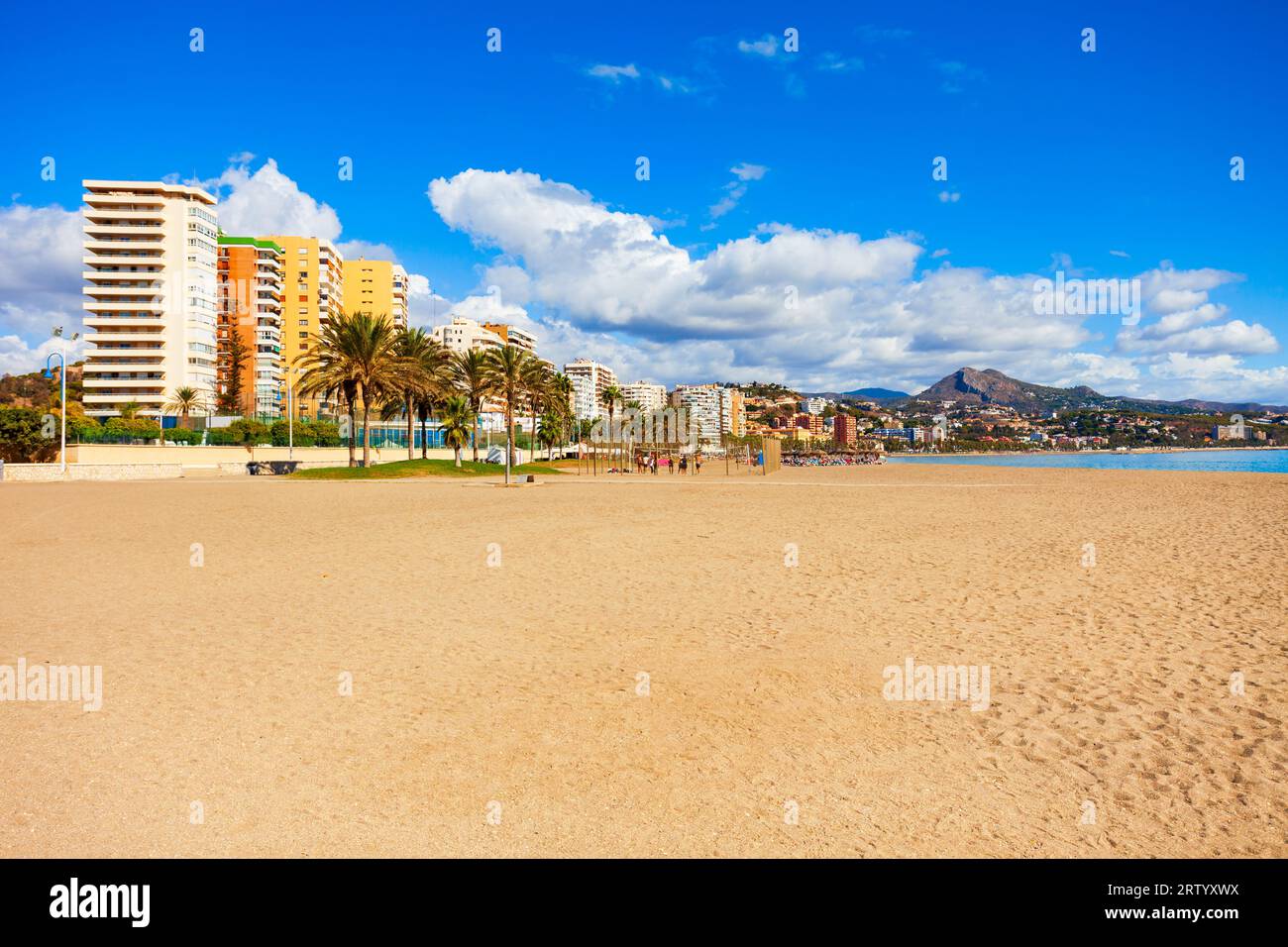 Spiaggia principale della città di Malaga. Malaga è una città della comunità andalusa in Spagna. Foto Stock