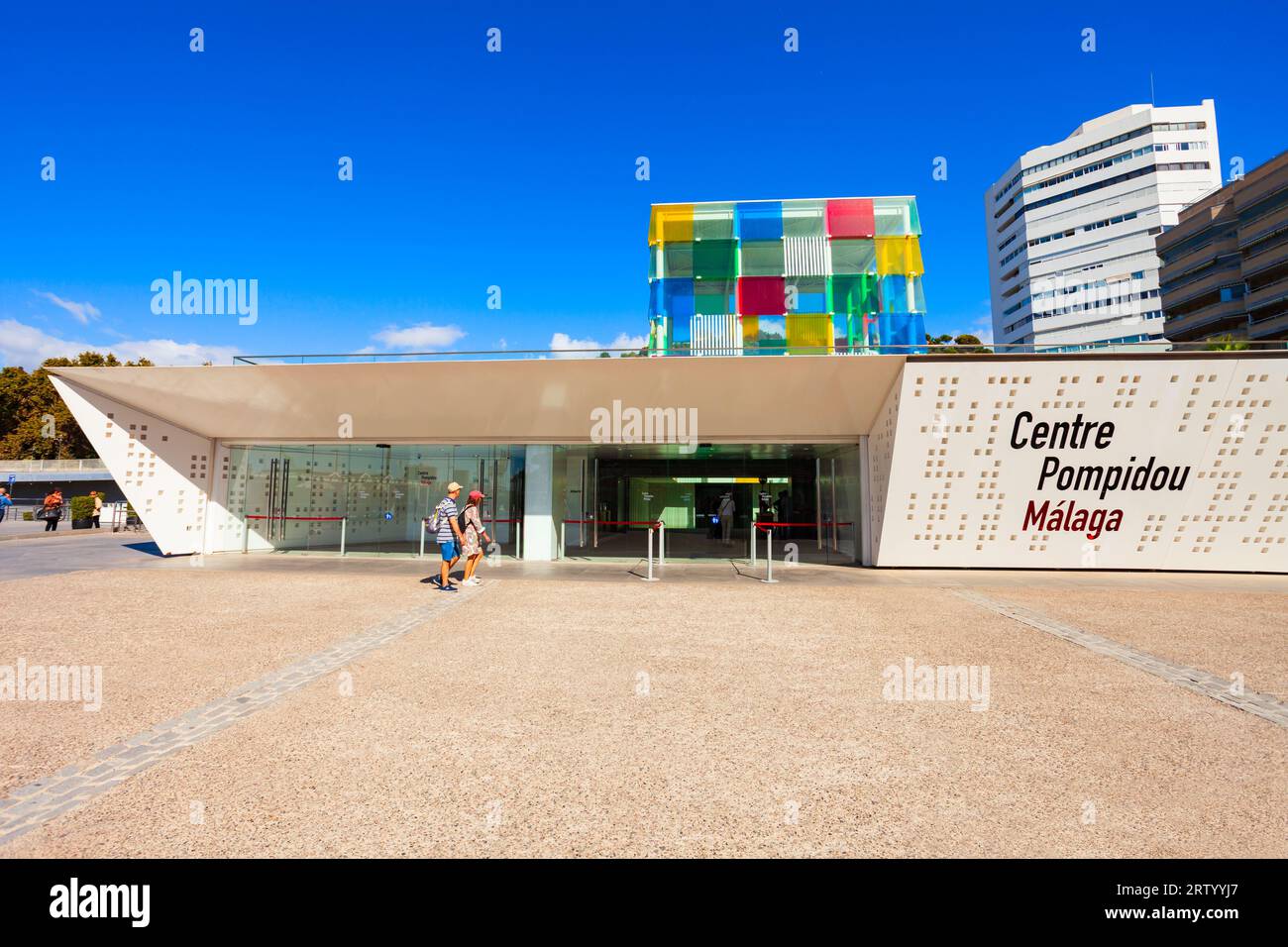 Malaga, Spagna - 23 ottobre 2021: Il Centre Pompidou Malaga è una sede del Centro Nazionale di Arte e Cultura Georges Pompidou di Francia Foto Stock