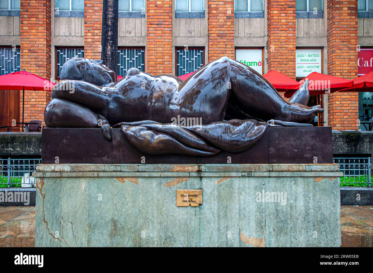 Scultura dell'artista colombiano Fernando Botero. Plaza Botero, Medellín, Colombia. Foto Stock