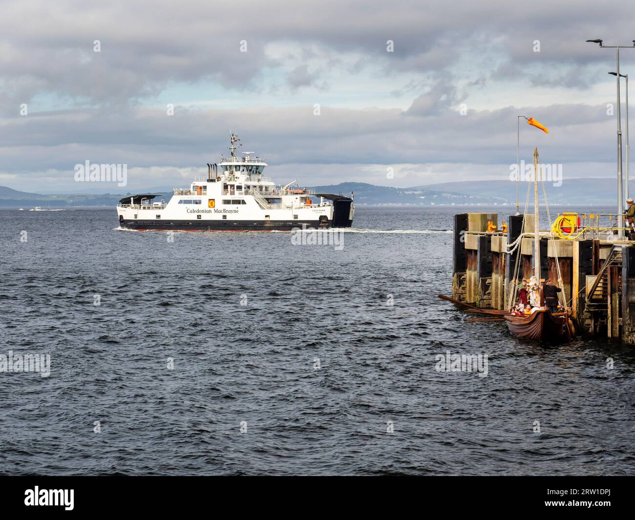 Il traghetto per Great Cumbrae da Largs sulla costa occidentale delle Scotlands, Regno Unito. Foto Stock