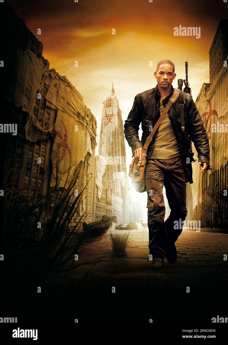 WILL SMITH in i AM LEGEND (2007), diretto da FRANCIS LAWRENCE. Credito: WARNER BROS. PICT./VILLAGE ROADSHOW PICT./WEED ROAD PICT/ ALBUM Foto Stock