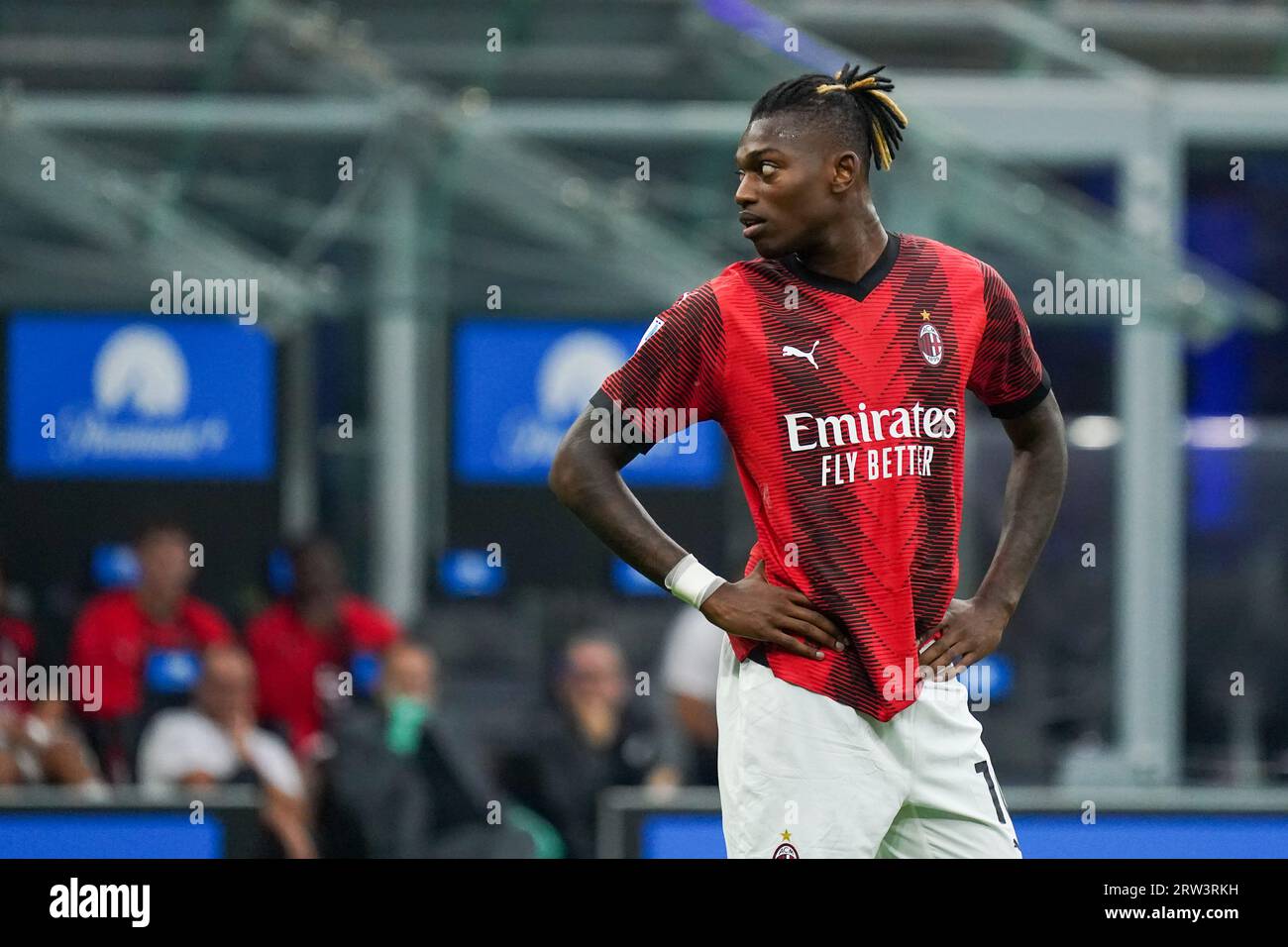 Milano, Italia. 16 settembre 2023. Rafael Leao (#10 AC Milan) durante FC Internazionale vs AC Milan - serie A. crediti: /Alessio Morgese / Emage Credit: Alessio Morgese/e-Mage/Alamy Live News Foto Stock