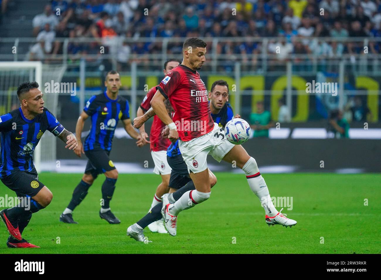 Milano, Italia. 16 settembre 2023. Rade Krunic (#33 AC Milan) durante, FC Internazionale vs AC Milan - serie A. crediti: /Alessio Morgese / Emage Credit: Alessio Morgese/e-Mage/Alamy Live News Foto Stock