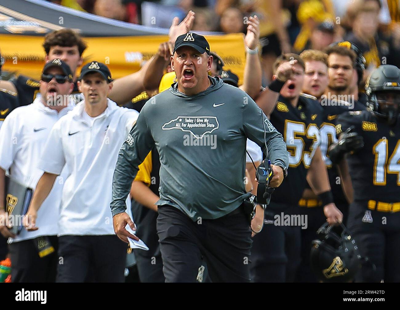 16 settembre 2023: Shawn Clark è il capo allenatore di football per la App State University. Partita di football NCAA tra la East Carolina University e la Appalachian State University, al Kidd Brewer Stadium, Boone, North Carolina. David Beach/CSM Foto Stock