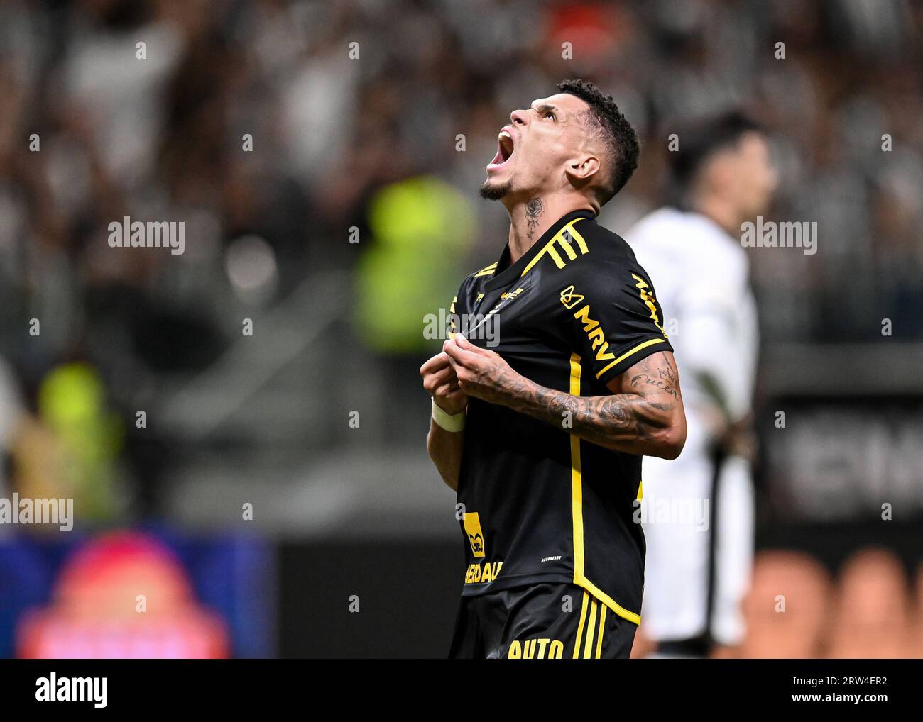 Belo Horizonte, Brasile. 16 settembre 2023. Paulinho dell'Atletico Mineiro, festeggia dopo aver segnato il primo gol della sua squadra durante la partita tra Atletico Mineiro e Botafogo, per la serie A brasiliana 2023, all'Arena MRV Stadium, a Belo Horizonte il 16 settembre. Foto: Gledston Tavares/DiaEsportivo/Alamy Live News Credit: DiaEsportivo/Alamy Live News Foto Stock