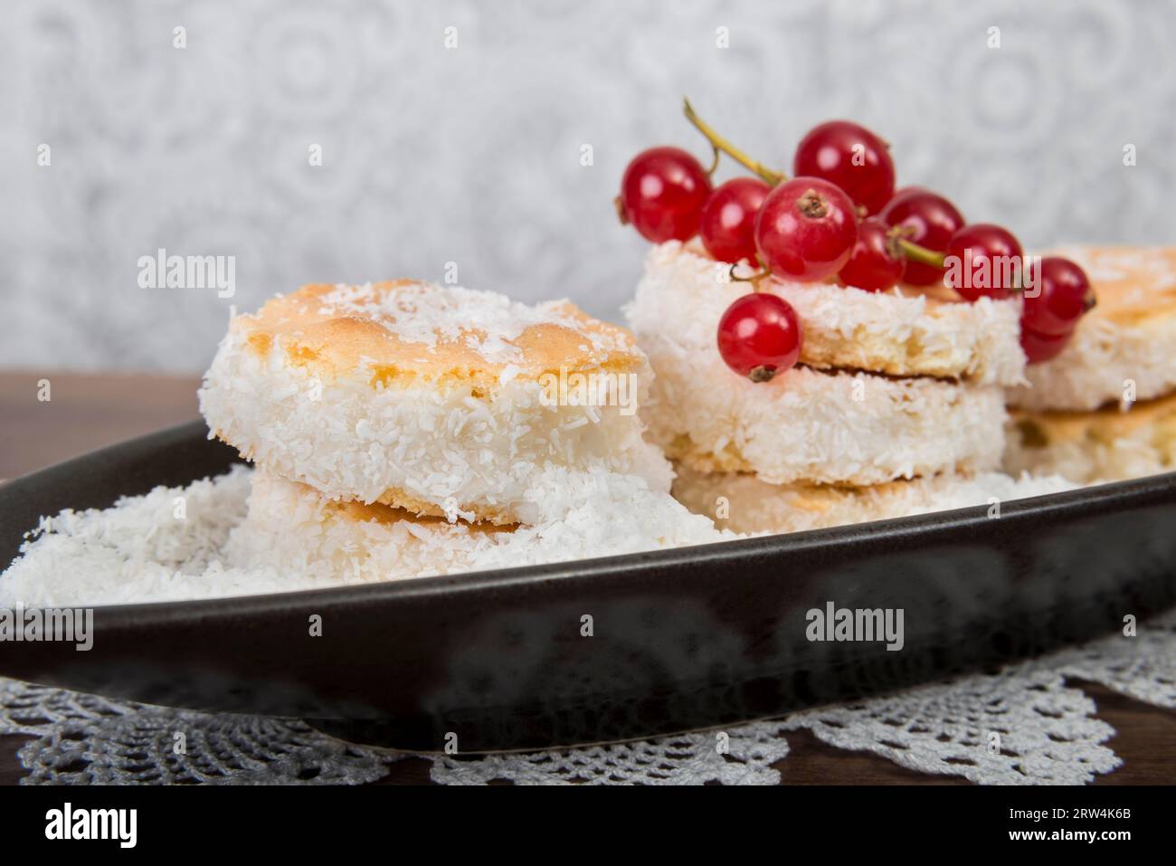 Dolci preziosi immagini e fotografie stock ad alta risoluzione - Alamy