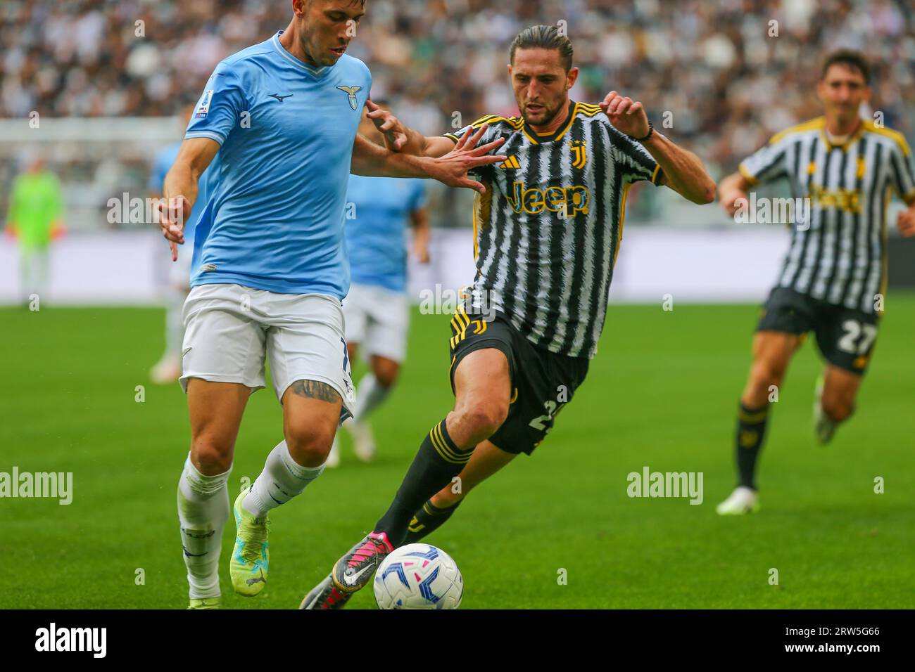 Adrien Rabiot della Juventus FC durante la partita tra Juventus FC e SS Lazio il 16 settembre 2023 allo stadio Allianz di Torino. Foto Stock