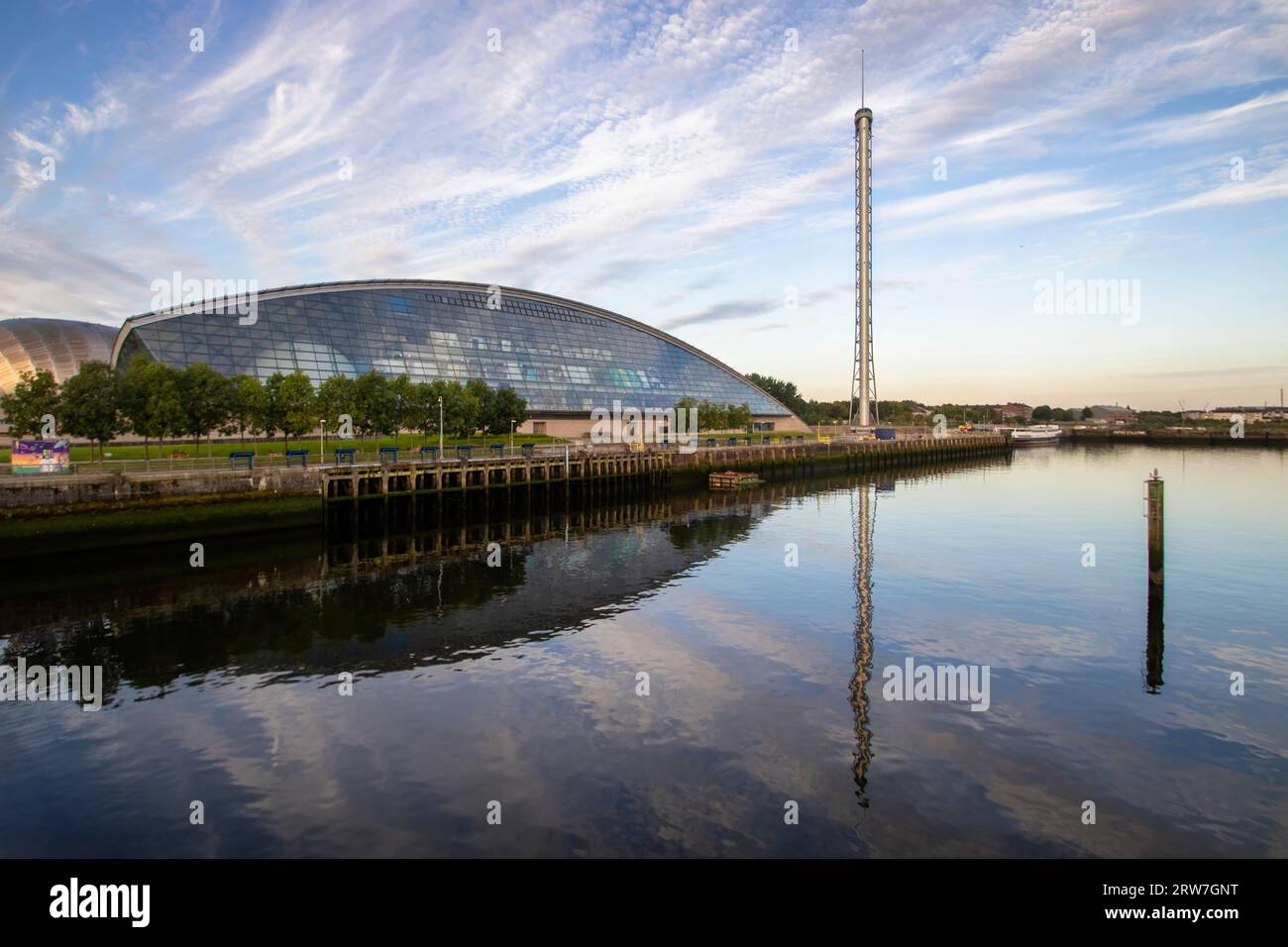Il Glasgow Science Centre nell'area di Clyde Waterfront Regeneration sulla riva sud del fiume Clyde a Glasgow, Scozia Foto Stock