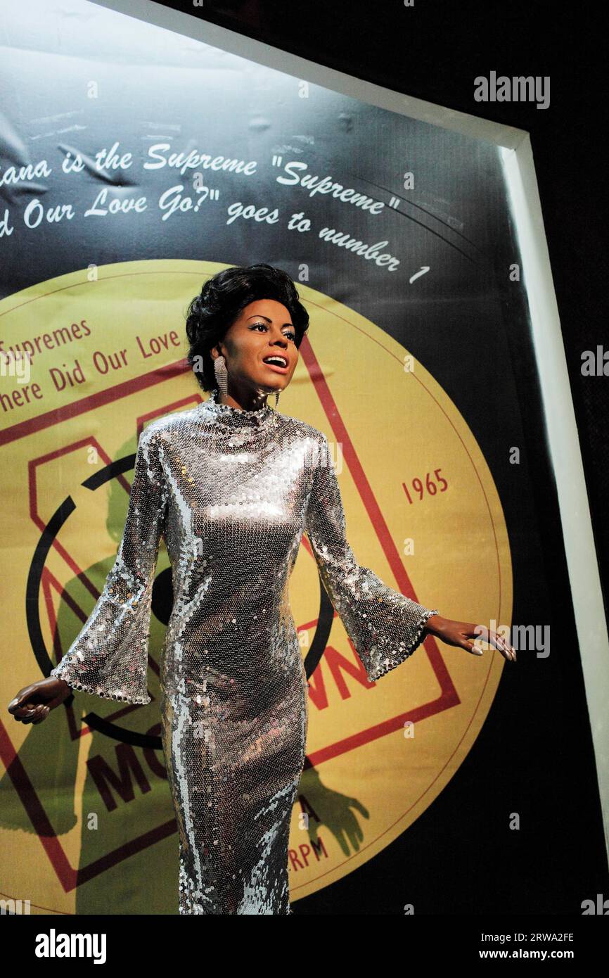 NEW YORK CITY, USA, 12 GIUGNO: La cantante Diana Ross è una replica di cera al Madame Tussauds di Times Square. 12 giugno 2012 a New York, EDITORIALE USA Foto Stock