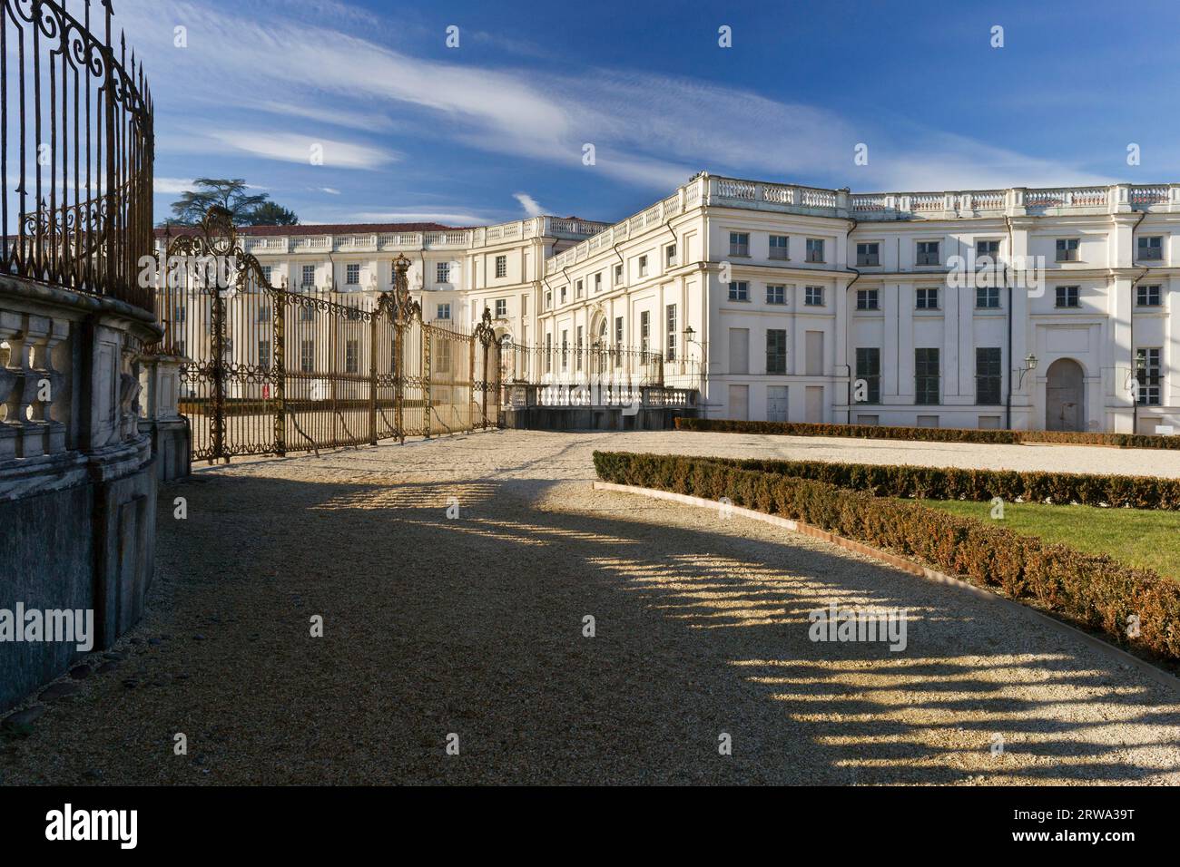 La casetta di caccia barocca Palazzina di caccia di Stupinigi dei Duchi di Savoia, a sud di Torino, fu costruita dall'architetto di corte Filippo Juvarra Foto Stock