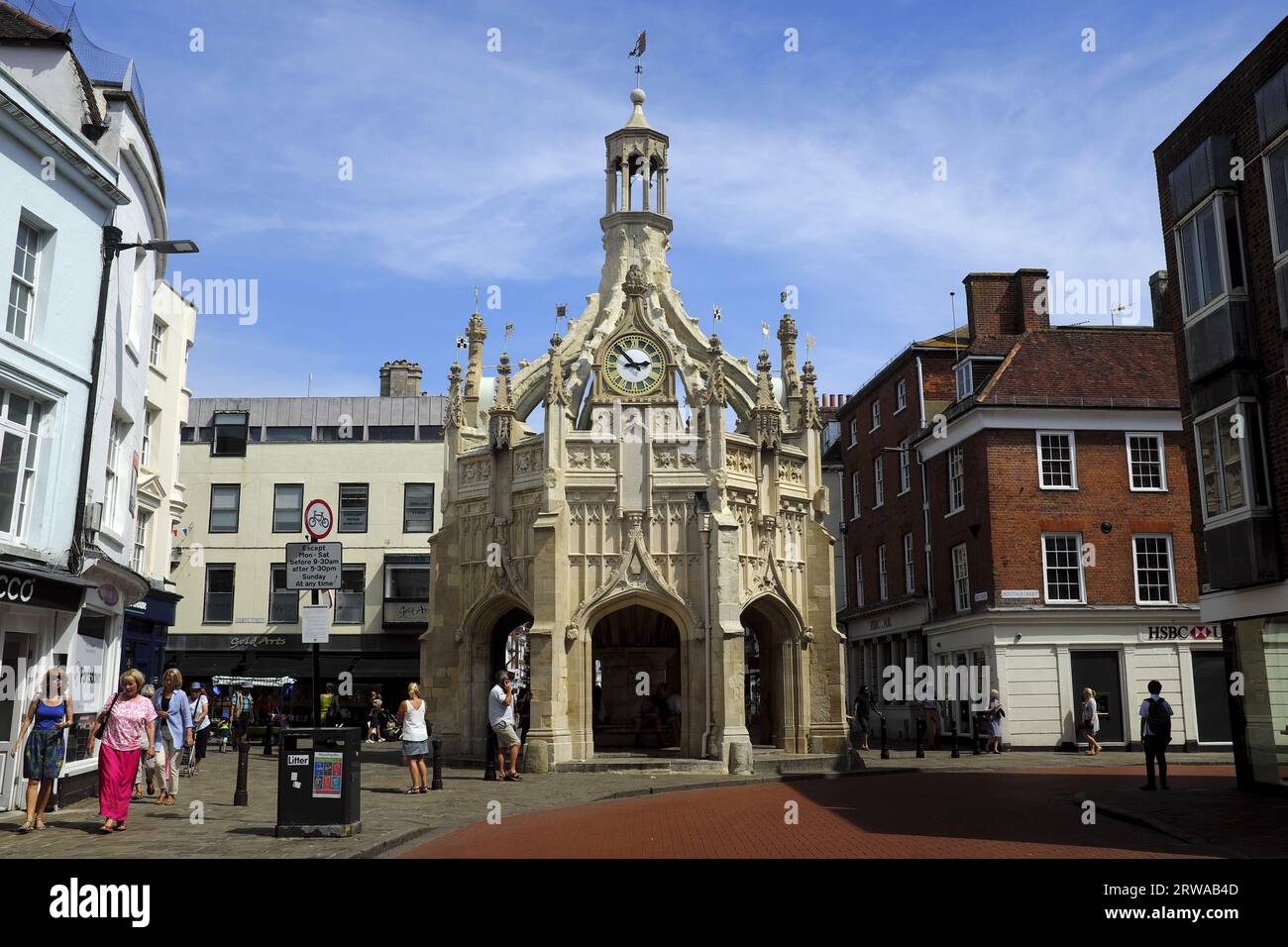 L'incrocio dove si trova la Croce del mercato di Chichester nel ce Foto Stock