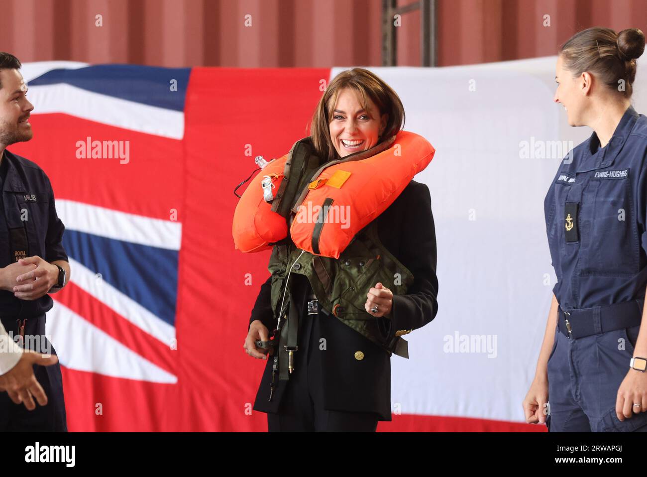 La Principessa del Galles durante una visita alla Royal Naval Air Station (RNAS) Yeovilton, vicino a Yeovil nel Somerset, una delle due principali stazioni aeree della Royal Navy e uno degli aeroporti militari più trafficati del Regno Unito. Data immagine: Lunedì 18 settembre 2023. Foto Stock