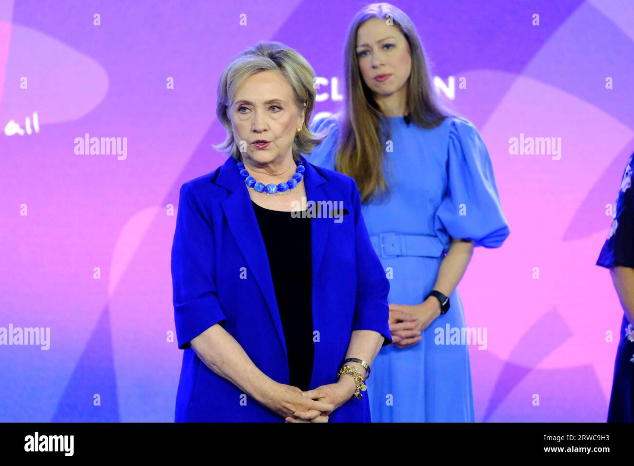 New York, NY, USA. 18 settembre 2023. Hillary Rodham Clinton e Chelsea Clinton alla Clinton Global Initiative del 2023 a New York il 18 settembre 2023. Crediti: Katie Godowski/Media Punch/Alamy Live News Foto Stock