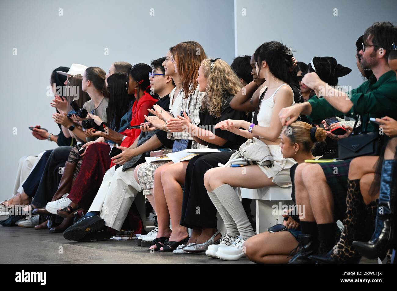 New inn Yard, Londra, Regno Unito. 17 settembre 2023. Fashion Scout China Telent Ones to Watch, Londra, Regno Unito. Credito: Vedere li/Picture Capital/Alamy Live News Foto Stock