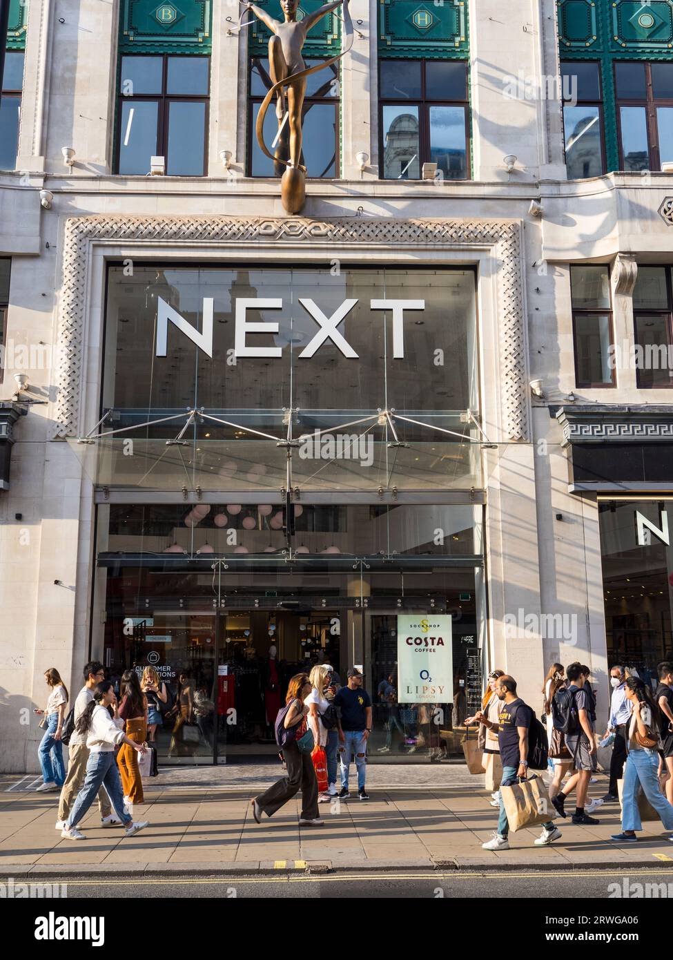 Next, Flagship Next Store, Oxford Street, Londra, Inghilterra, REGNO UNITO, REGNO UNITO. Foto Stock