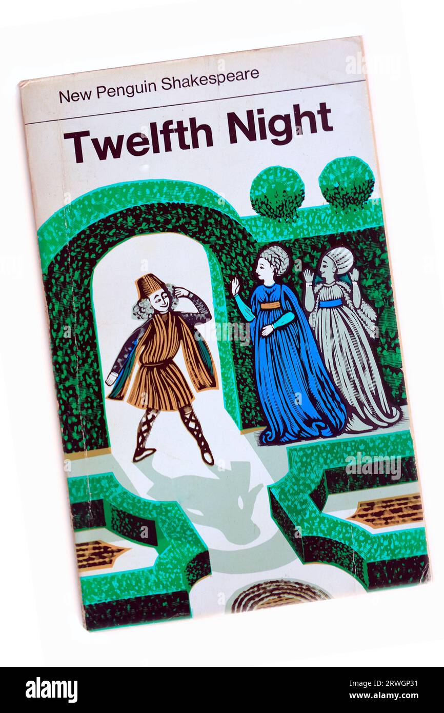 Dodicesima notte - William Shakespeare - fotografia della copertina del libro, sfondo bianco, allestimento dello studio. Foto Stock