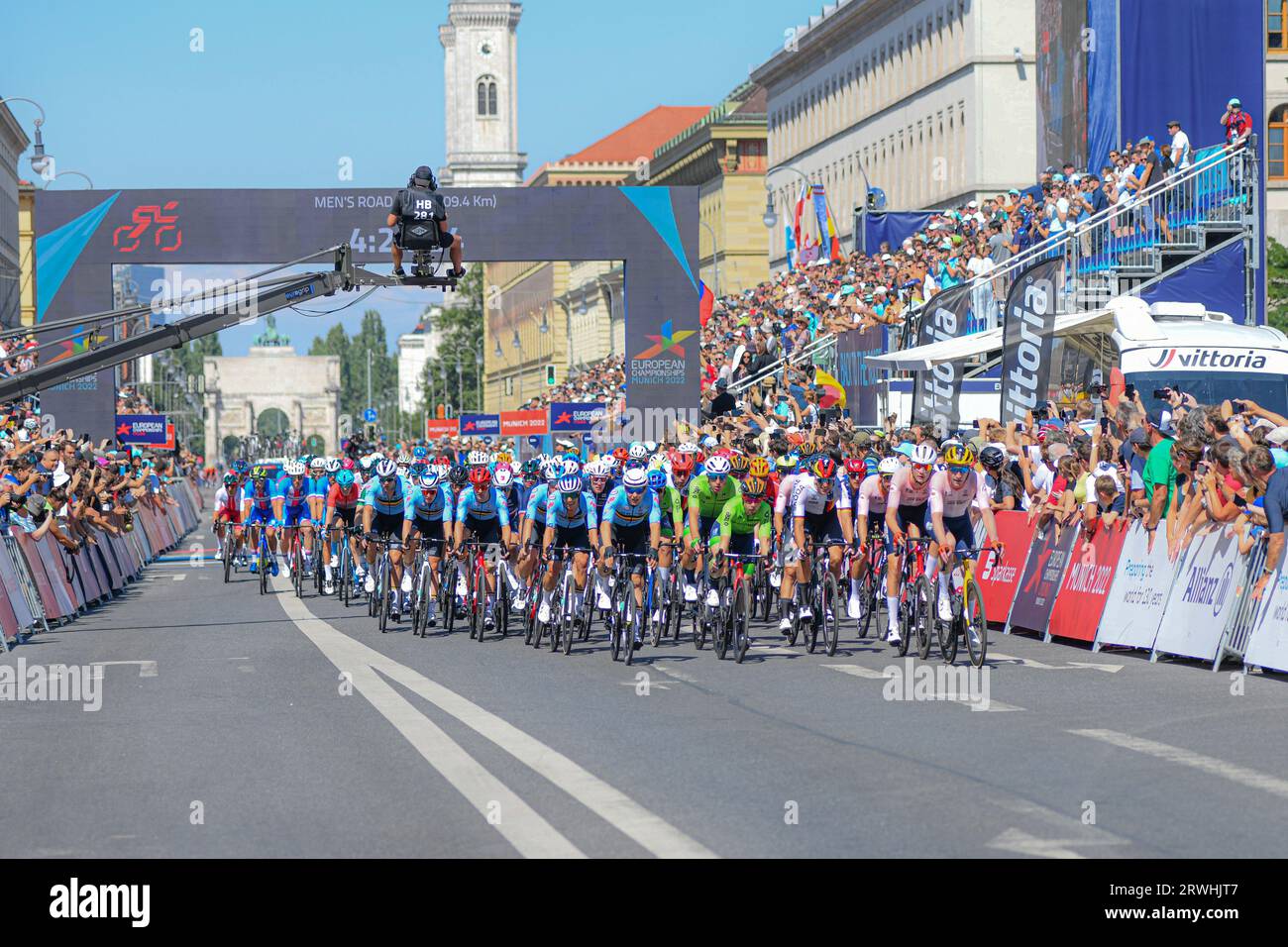 Strada ciclabile: Team belga. Campionato europeo di Monaco 2022 Foto Stock
