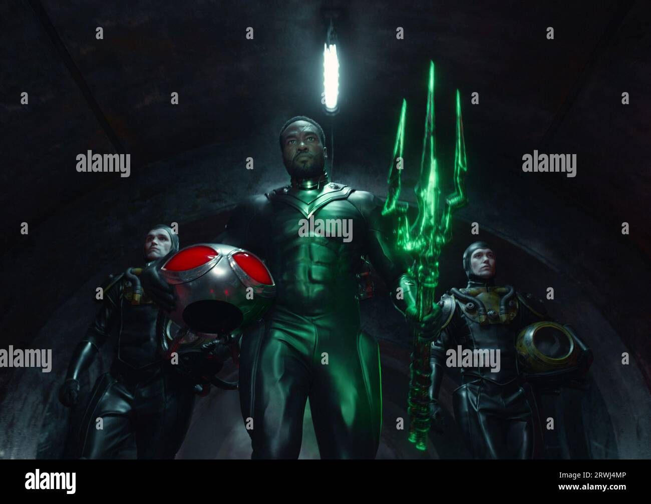 DATA DI USCITA: 20 dicembre 2023. TITOLO: Aquaman e il Regno perduto. STUDIO: Warner Bros. DIRETTORE: James Wan. TRAMA: Arthur deve chiedere l'aiuto del suo fratellastro Orm per proteggere Atlantide da Black Manta, che ha scatenato un'arma devastante nella sua ossessiva missione per vendicare la morte di suo padre. PROTAGONISTA: YAHYA ABDUL-MATEEN II nel ruolo di Black Manta. (Immagine di credito: © Warner Bros/Entertainment Pictures/ZUMAPRESS.com) SOLO PER USO EDITORIALE! Non per USO commerciale! Foto Stock