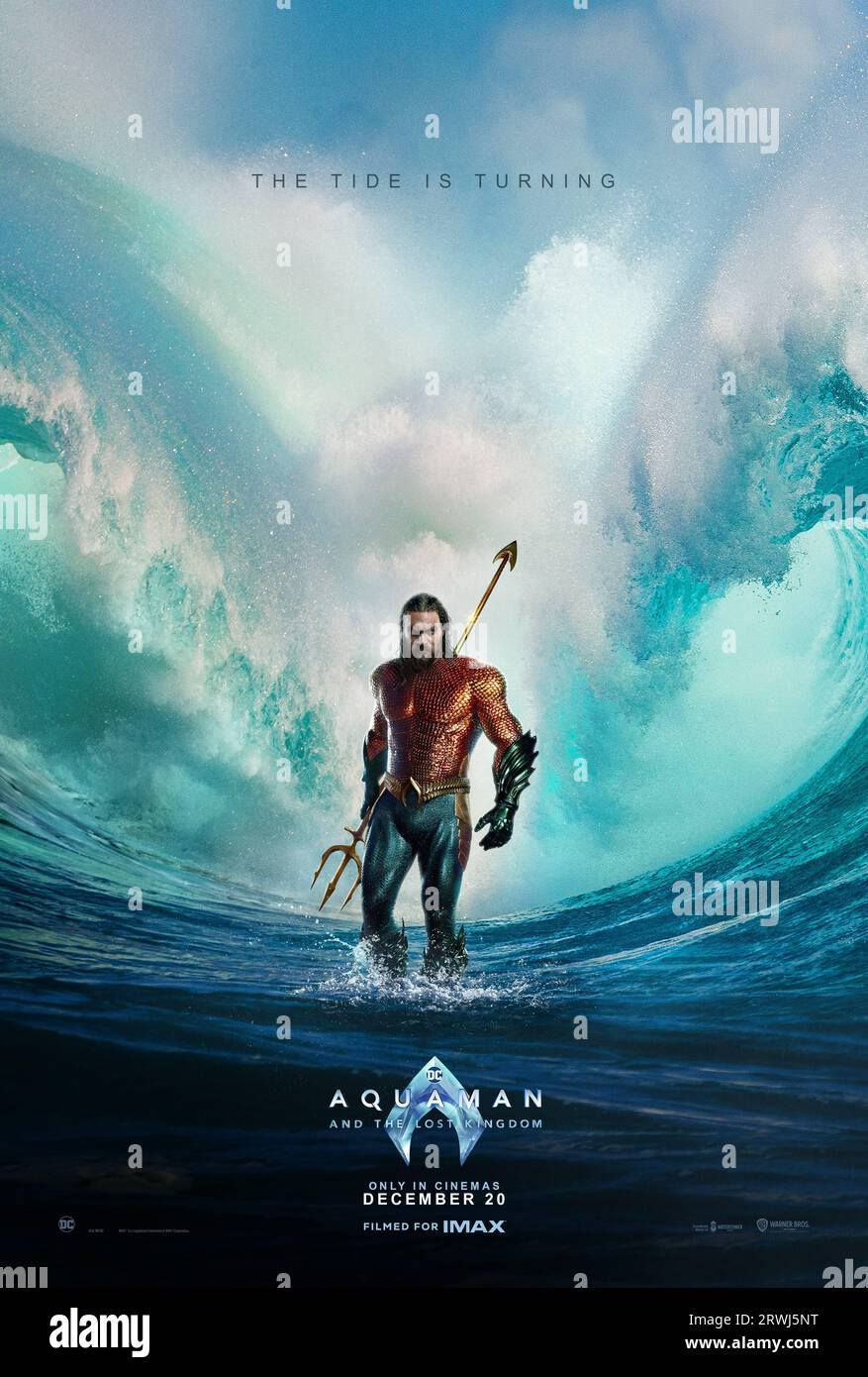 DATA DI USCITA: 20 dicembre 2023. TITOLO: Aquaman e il Regno perduto. STUDIO: Warner Bros. DIRETTORE: James Wan. TRAMA: Arthur deve chiedere l'aiuto del suo fratellastro Orm per proteggere Atlantide da Black Manta, che ha scatenato un'arma devastante nella sua ossessiva missione per vendicare la morte di suo padre. PROTAGONISTA: Poster Art: JASON MOMOA nel ruolo di Aquaman. (Immagine di credito: © Warner Bros/Entertainment Pictures/ZUMAPRESS.com) SOLO PER USO EDITORIALE! Non per USO commerciale! Foto Stock