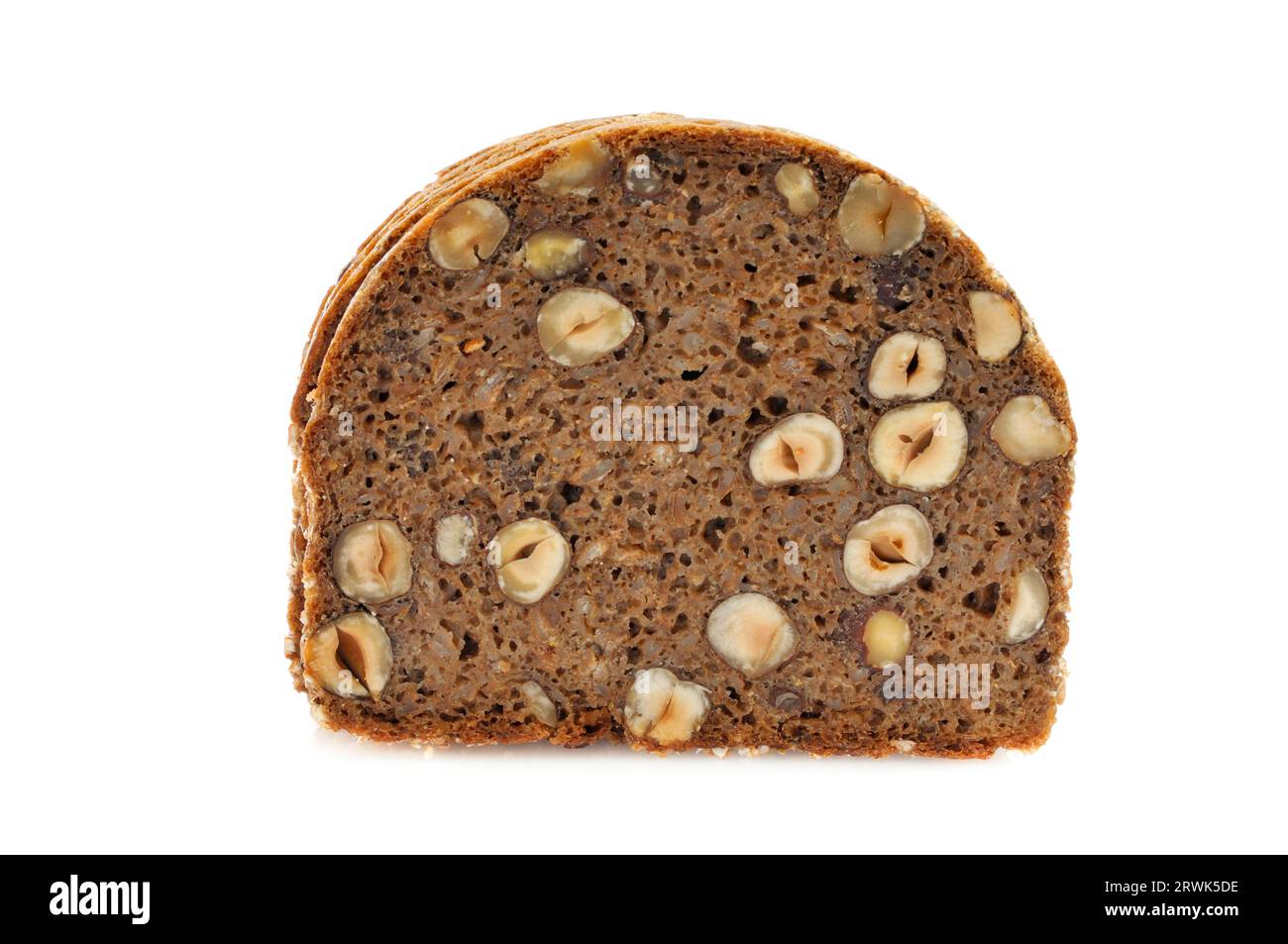 Fetta di pane alle nocciole come immagine ritagliata Foto Stock