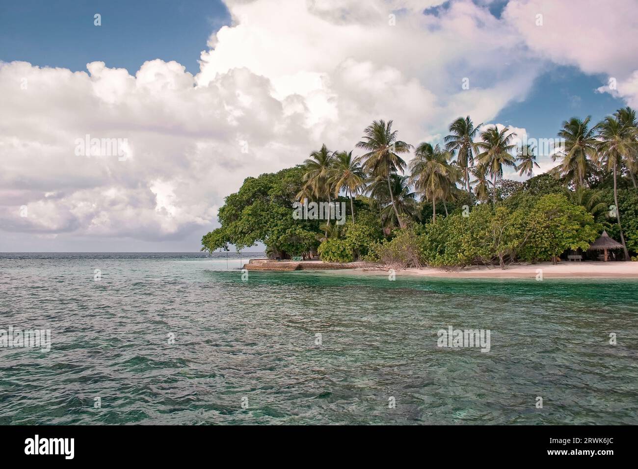Villaggio di Embudu, Maldive, Atollo di male Sud, Oceano Indiano Foto Stock