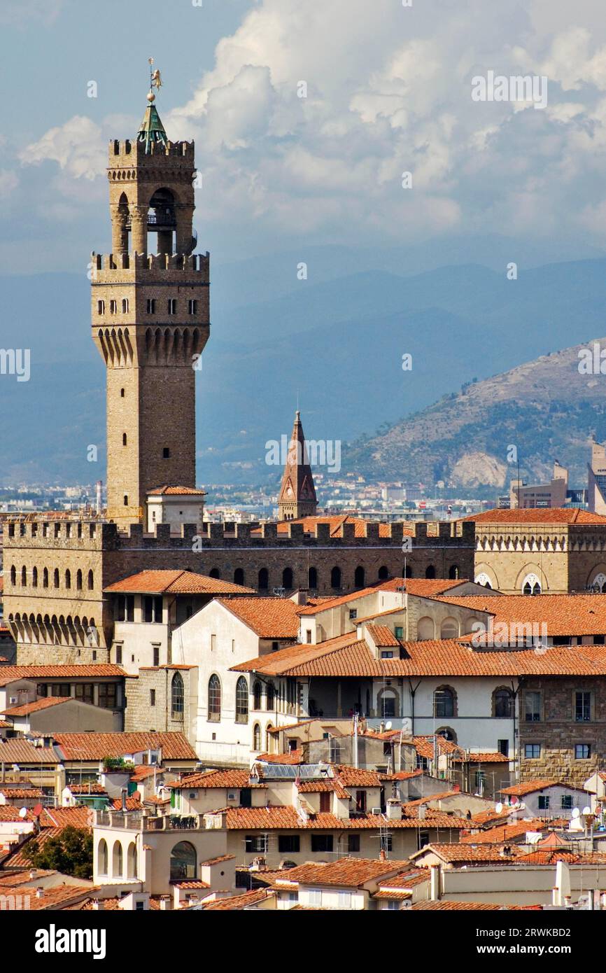 Palazzo Veccio e San Michele a Firenze Foto Stock