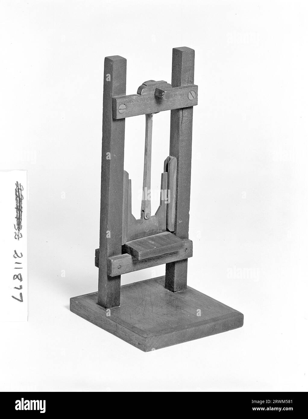 Modello brevettuale. Macchina per tagliare la carta, Ames, brevetto n.. X8030, a partire da 4' x 5'. 1997.0198.17. Foto Stock