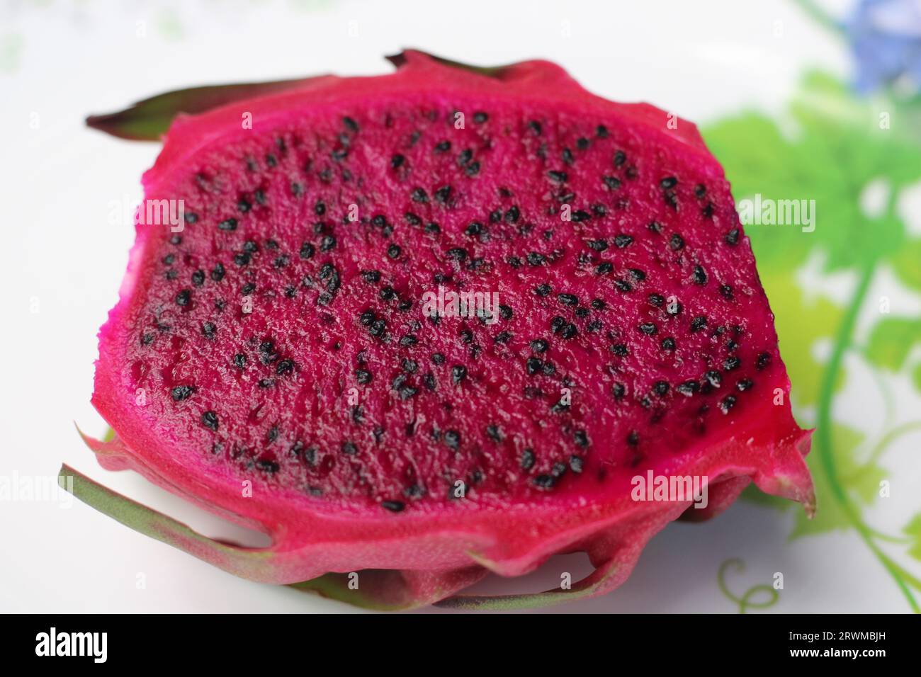 Dragon Fruit all'interno delle immagini Foto Stock