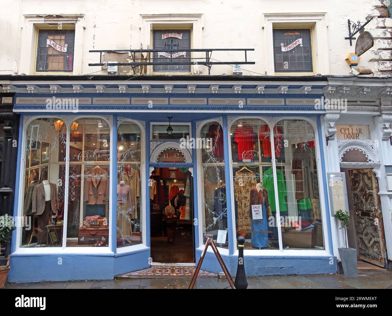 Circle Vintage Shop Durham, 41 Saddler St, Durham, County Durham, Inghilterra, REGNO UNITO, DH1 3NU Foto Stock