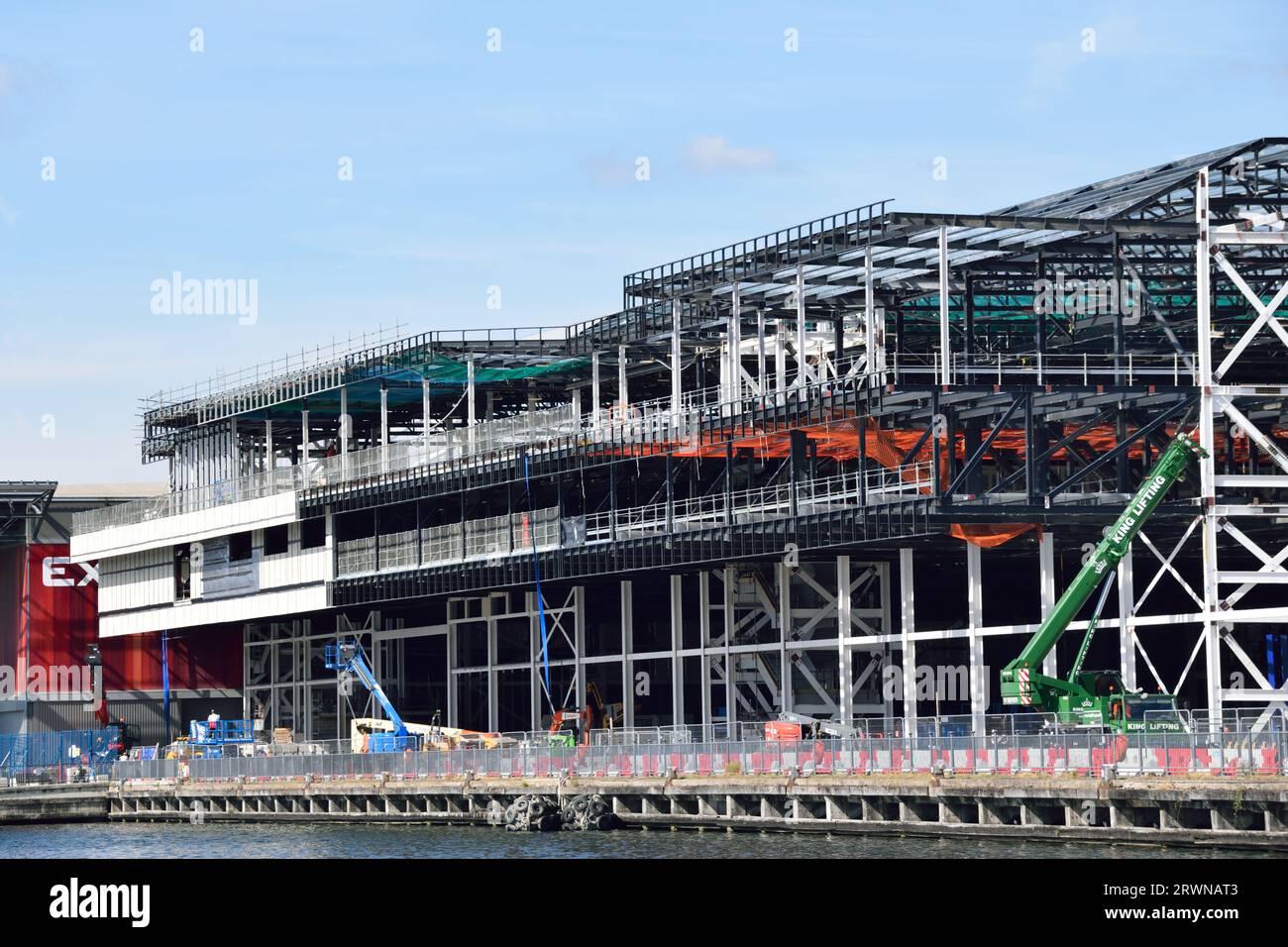 Lavori di costruzione per il programma di espansione Excel London fase 3 nei Royal Docks di Londra Foto Stock