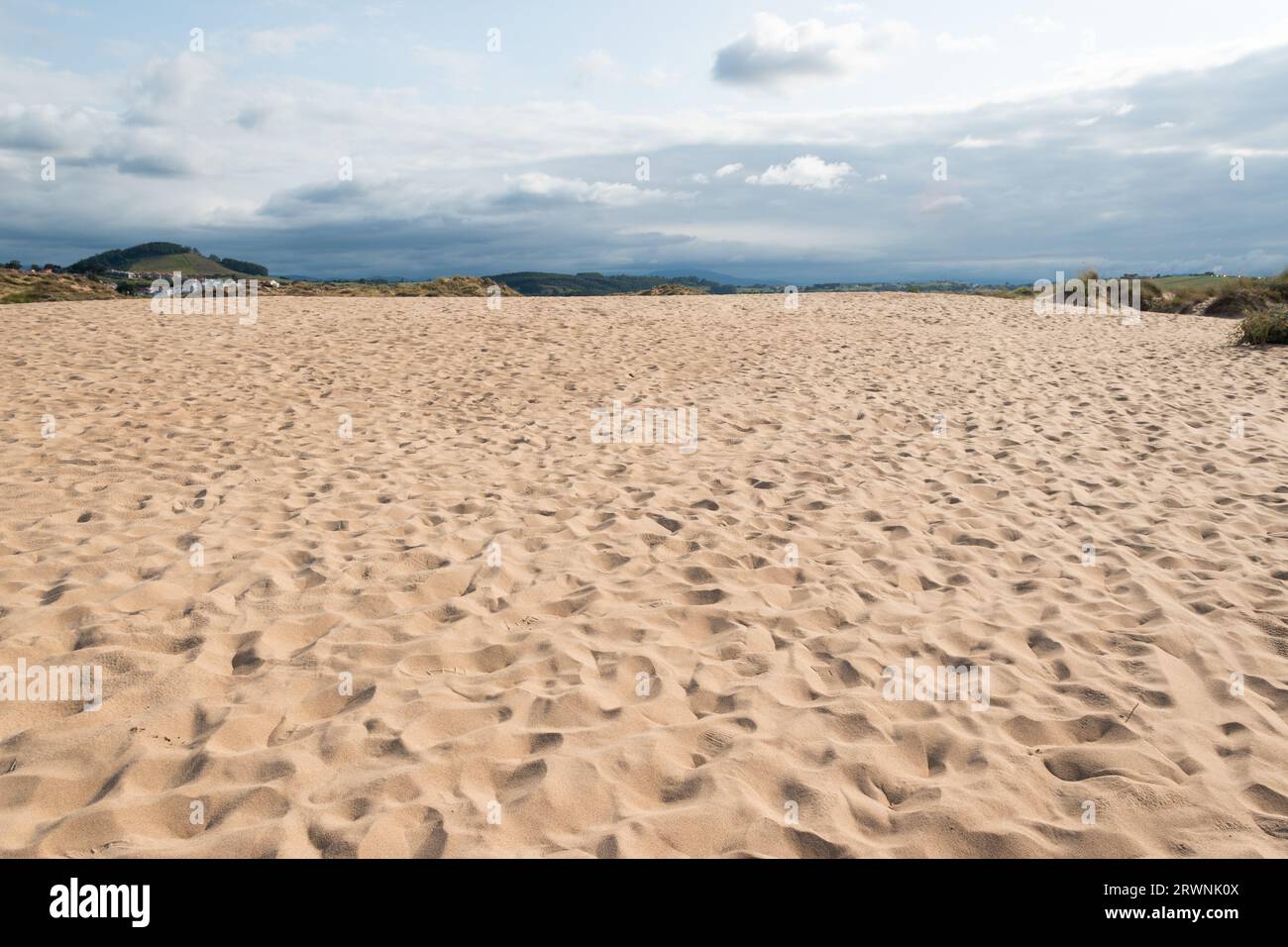 Spiaggia di Liencres, Cantabria, Spagna Foto Stock