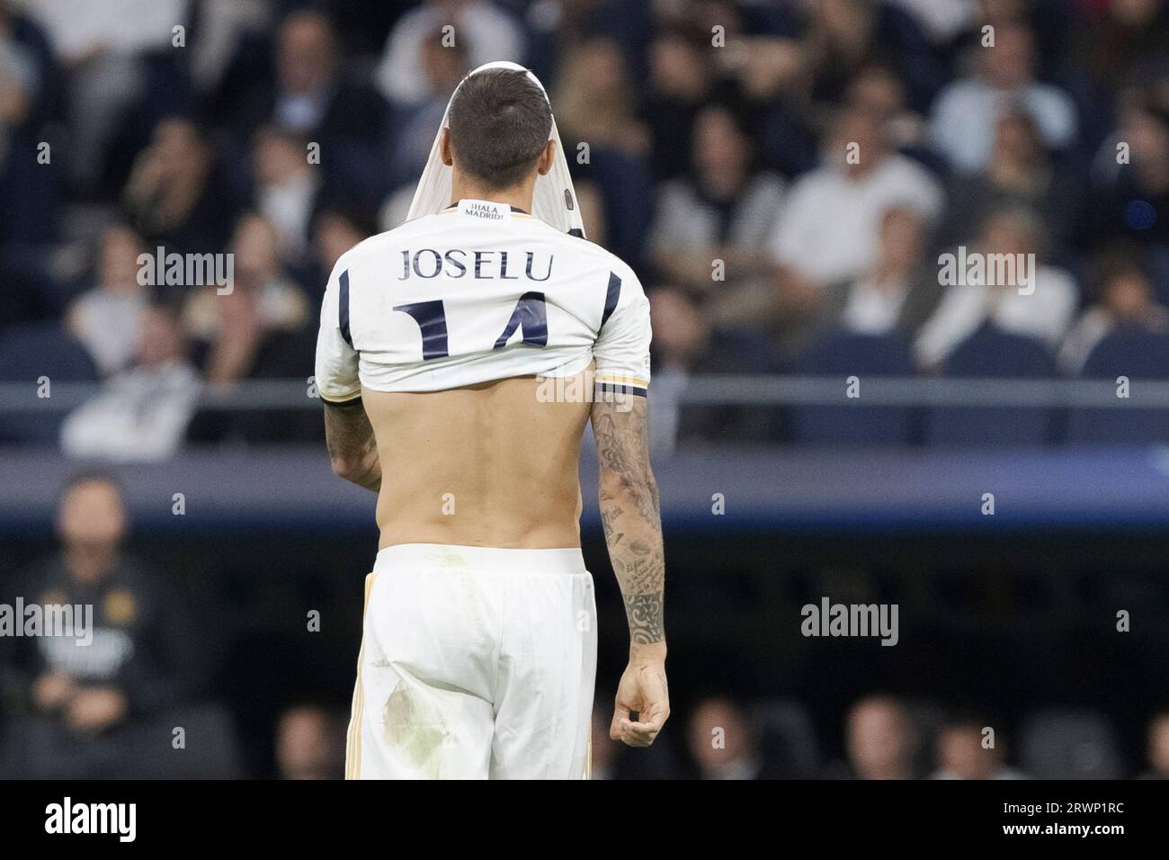 MADRID, SPAGNA - 20 SETTEMBRE: Joselu del Real Madrid reagisce a un'occasione persa durante la partita di UEFA CHAMPIONS LEAGUE 2023/24 tra Real Madrid e Union Berlin allo stadio Santiago Bernabeu. Crediti: Guille Martinez/AFLO/Alamy Live News Foto Stock